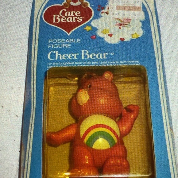 CARE BEARS KENNER 1982 VINTAGE POSEABLE FIGURE CHEER BEAR 3.25" #60330 SEALED - Picture 1 of 3
